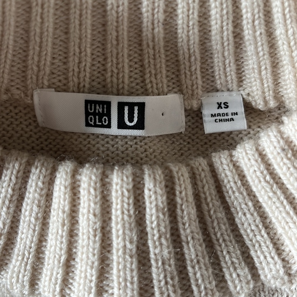 Uniqlo U 100% wool sweater size XS - Picture 13 of 14